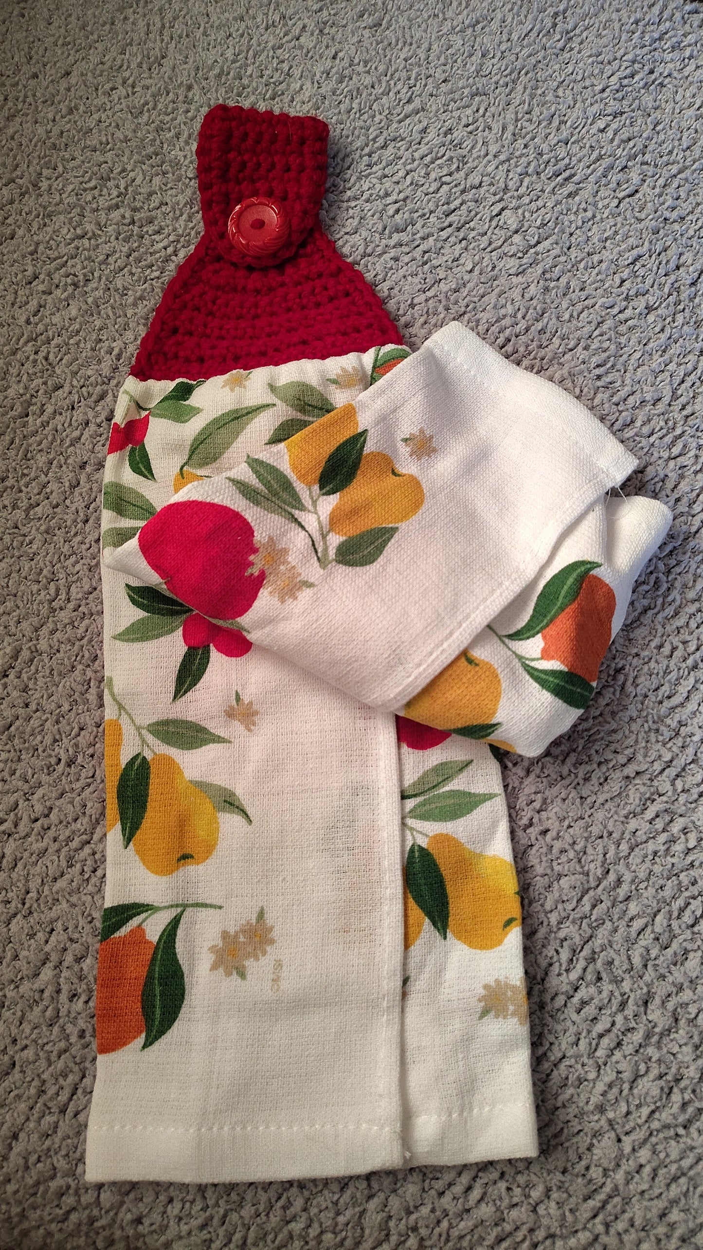 Crochet-topped Hanging Kitchen Towel (fruits)